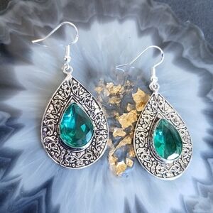 Sterling silver neon blue apatite antique style teardrop earrings new handmade